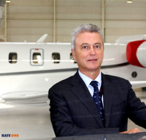 Oprichter FlyingGroup Bernard Van Milders